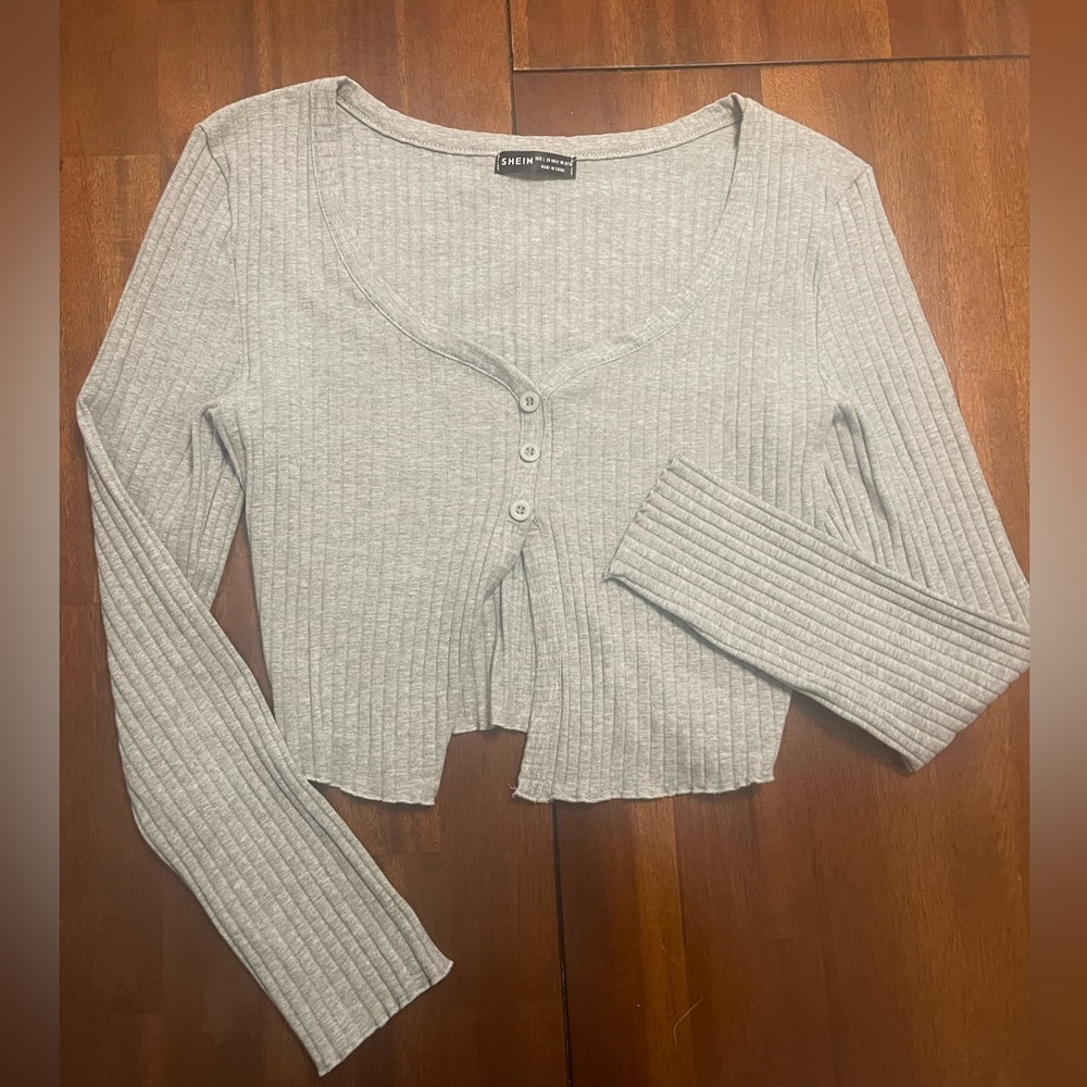 Ribbed partial button-front top